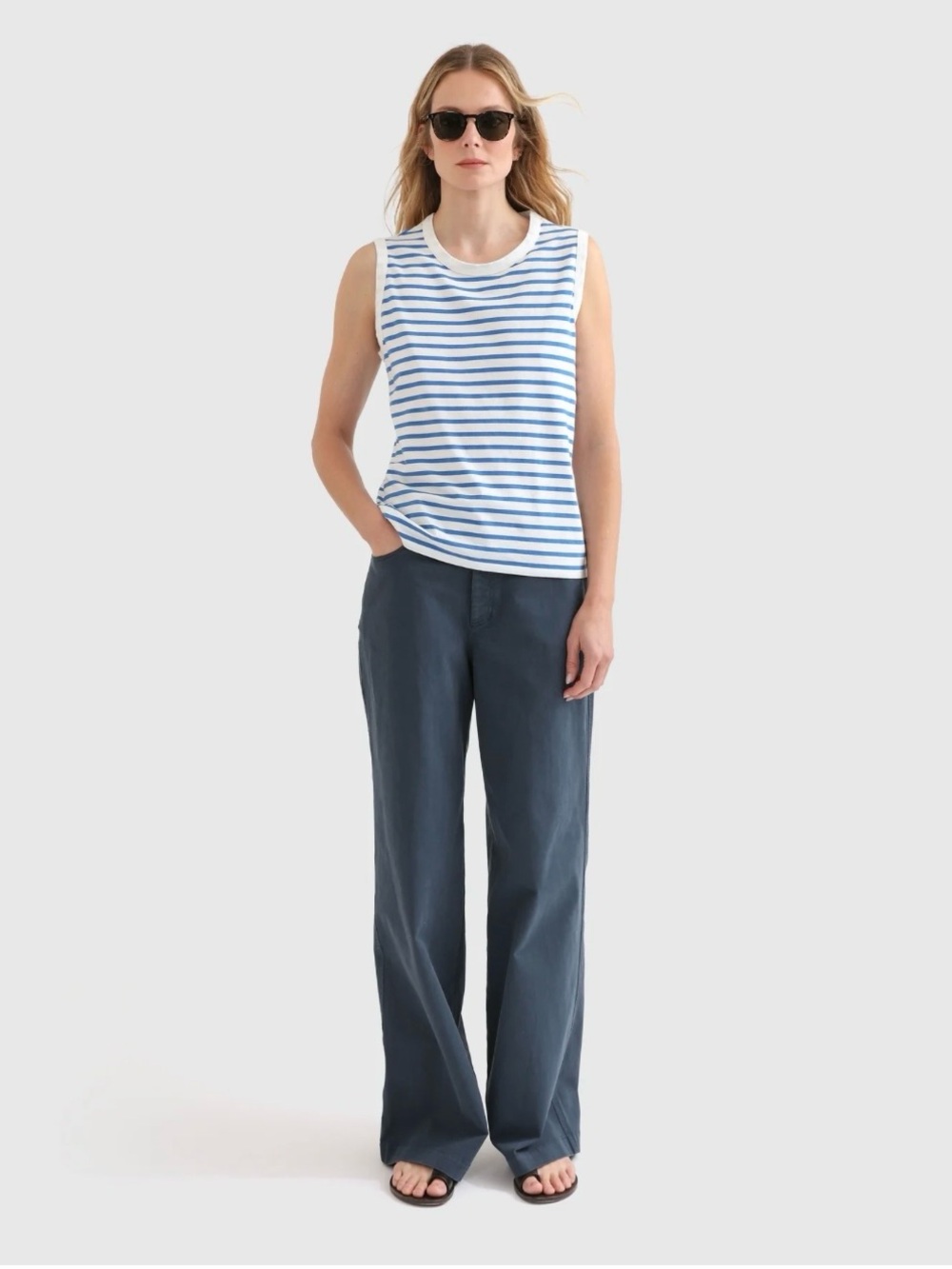 KULE White and Blue Striped Sleeveless Tank Top| Women | Size L